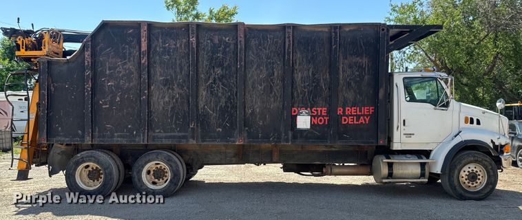 image for item DQ6771 2007 Sterling grapple crane truck