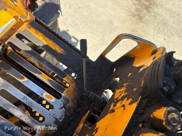 image for item DQ6771 2007 Sterling grapple crane truck