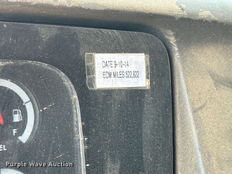 image for item DQ6771 2007 Sterling grapple crane truck