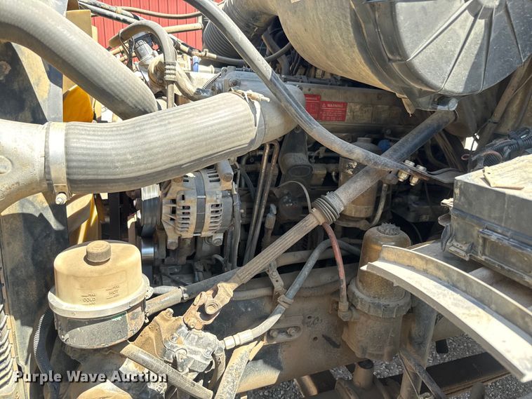 image for item DQ6771 2007 Sterling grapple crane truck