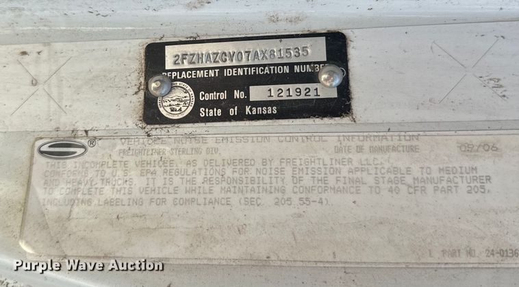 image for item DQ6771 2007 Sterling grapple crane truck