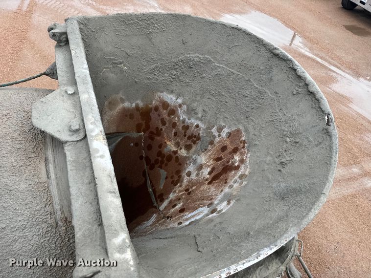 image for item DQ6777 1997 Mack RD690S ready mix truck