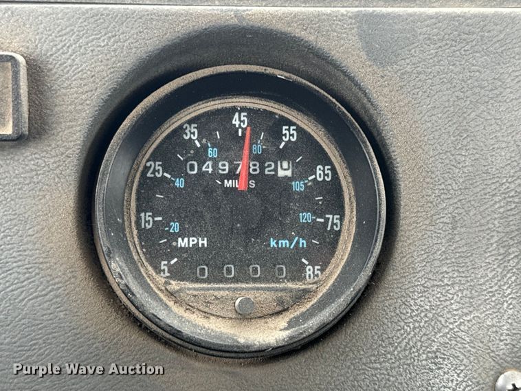 image for item DQ6777 1997 Mack RD690S ready mix truck