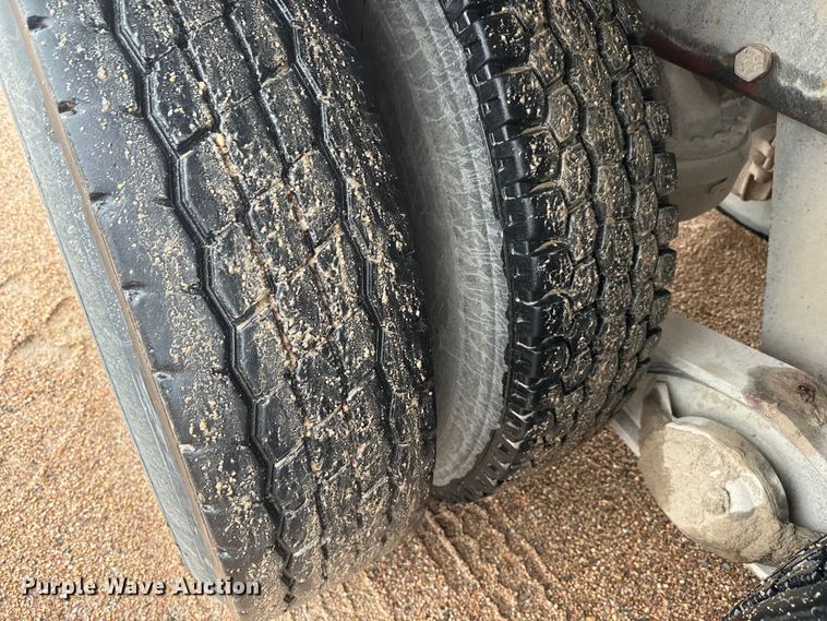 image for item DQ6777 1997 Mack RD690S ready mix truck