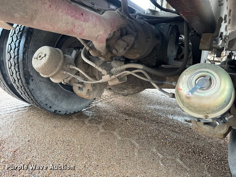 image for item DQ6777 1997 Mack RD690S ready mix truck