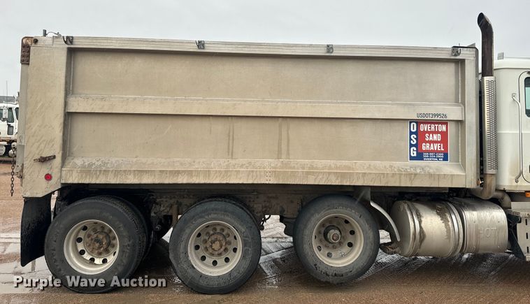 image for item DQ6778 2011 Mack CHU dump truck