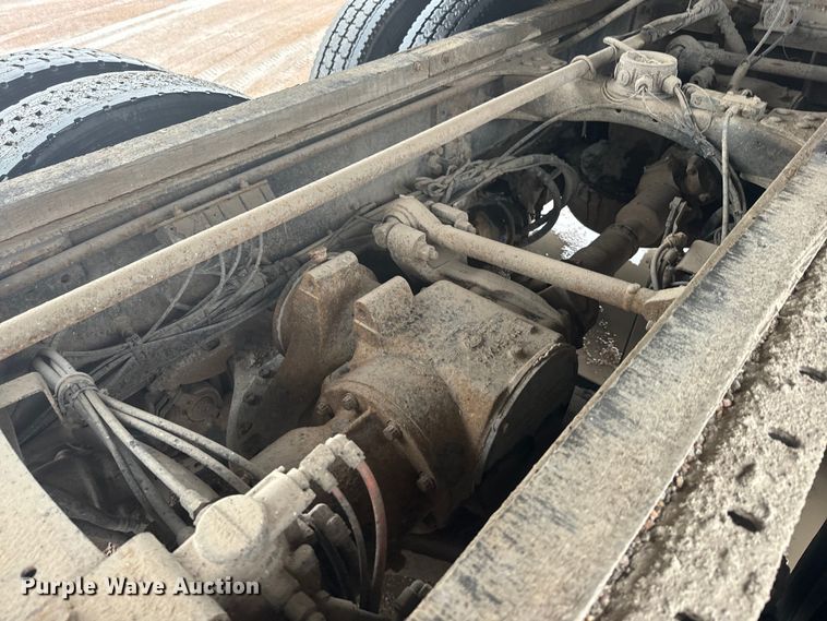 image for item DQ6778 2011 Mack CHU dump truck