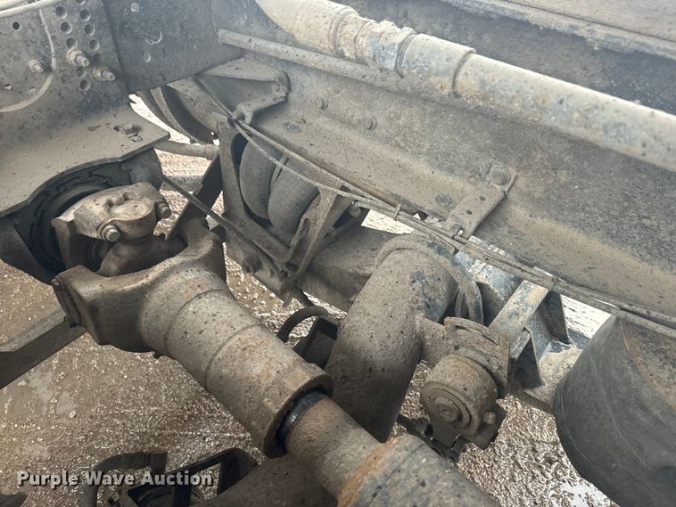 image for item DQ6778 2011 Mack CHU dump truck