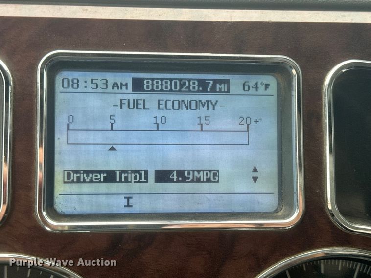 image for item DQ6778 2011 Mack CHU dump truck