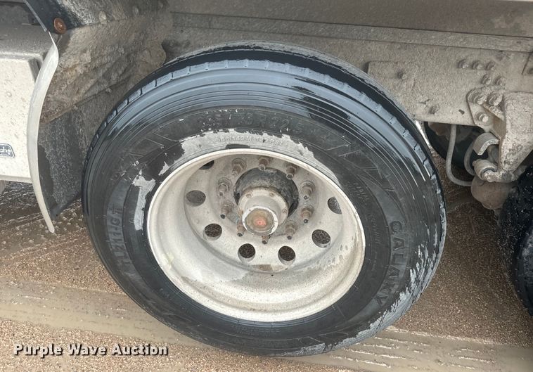 image for item DQ6778 2011 Mack CHU dump truck