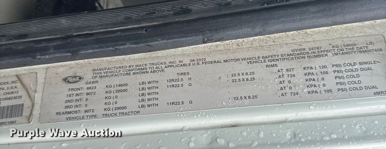 image for item DQ6778 2011 Mack CHU dump truck