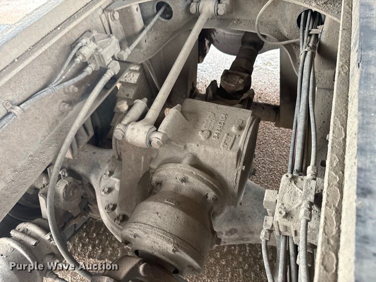 image for item DQ6779 1996 Mack RD688S dump truck