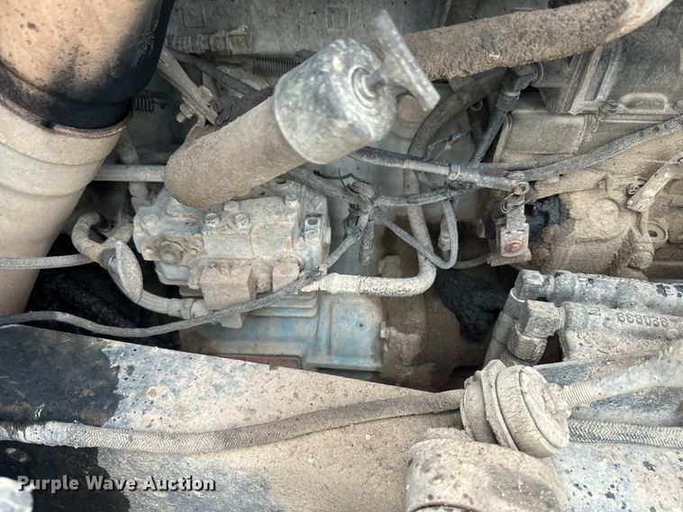 image for item DQ6779 1996 Mack RD688S dump truck