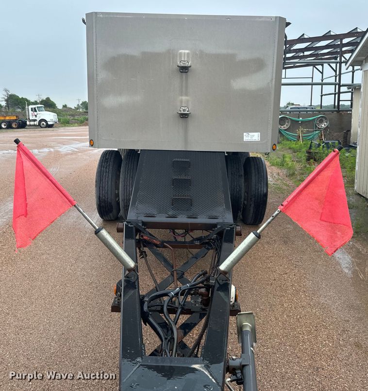 image for item DQ6781 2013 Cornhusker  end dump pup trailer