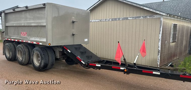 image for item DQ6781 2013 Cornhusker  end dump pup trailer