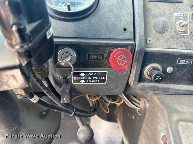 image for item DQ6782 1997 Mack RD690S ready mix truck