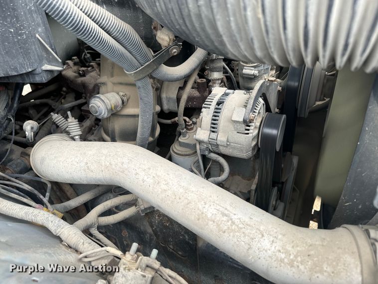 image for item DQ6802 1993 Ford F700 dump flatbed truck