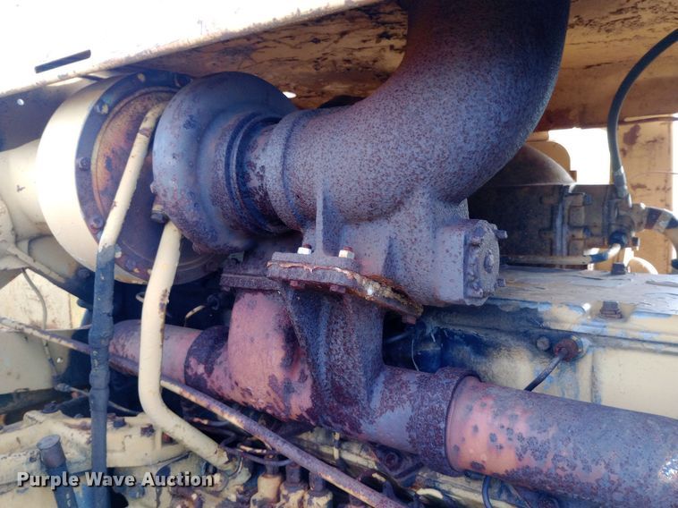 image for item DQ7137 Caterpillar 631B conventional scraper 