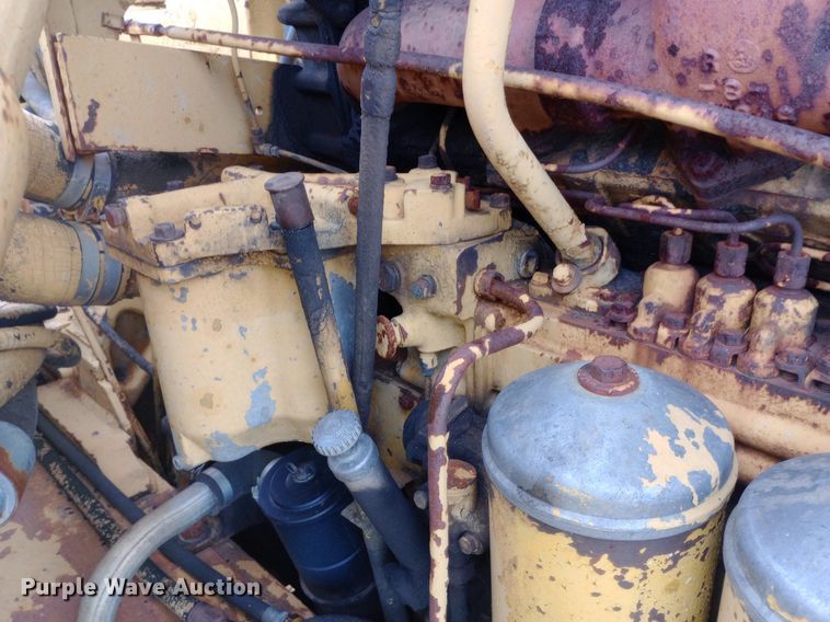 image for item DQ7137 Caterpillar 631B conventional scraper 