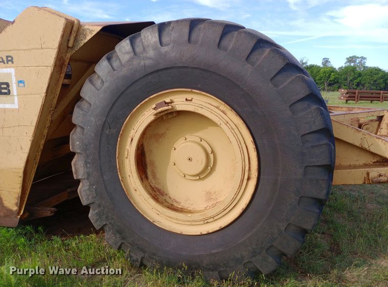 image for item DQ7137 Caterpillar 631B conventional scraper 