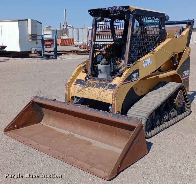 image for item DQ7160 2005 Caterpillar 257B tracked skid steer loader