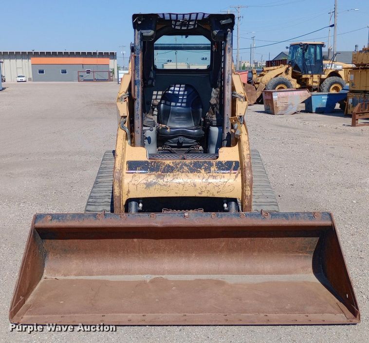 image for item DQ7160 2005 Caterpillar 257B tracked skid steer loader