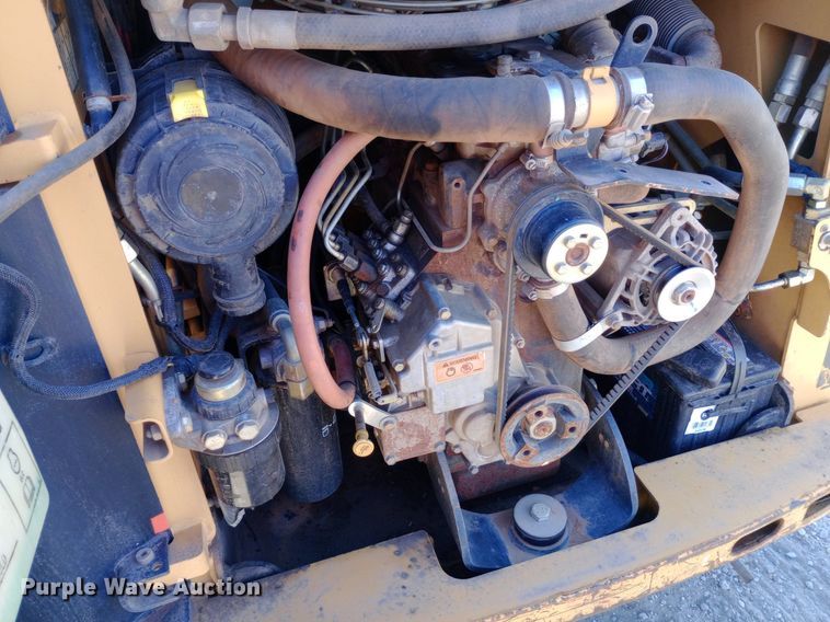 image for item DQ7160 2005 Caterpillar 257B tracked skid steer loader