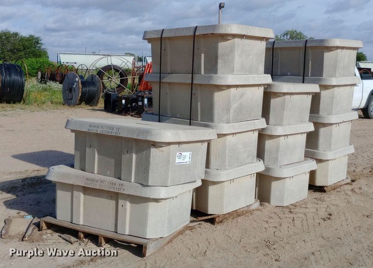 image for item DQ7182 (13) Martin Enterprises in-ground fiber boxes