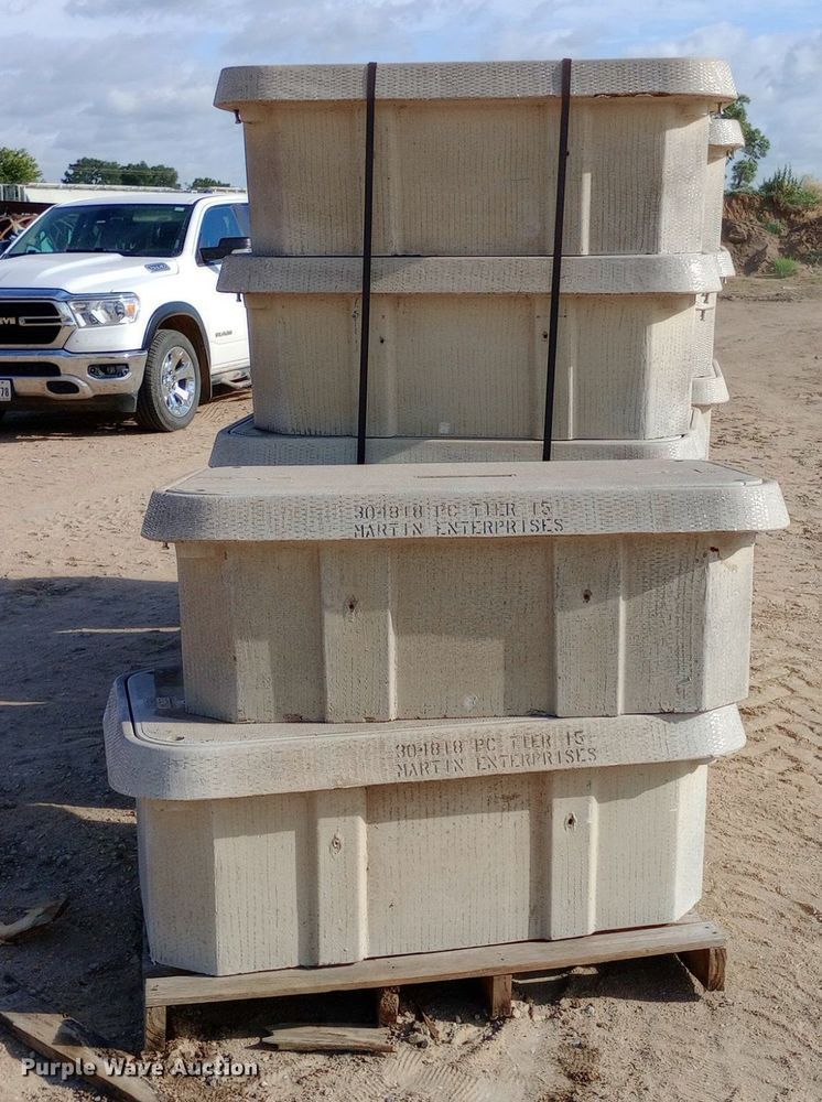 image for item DQ7182 (13) Martin Enterprises in-ground fiber boxes