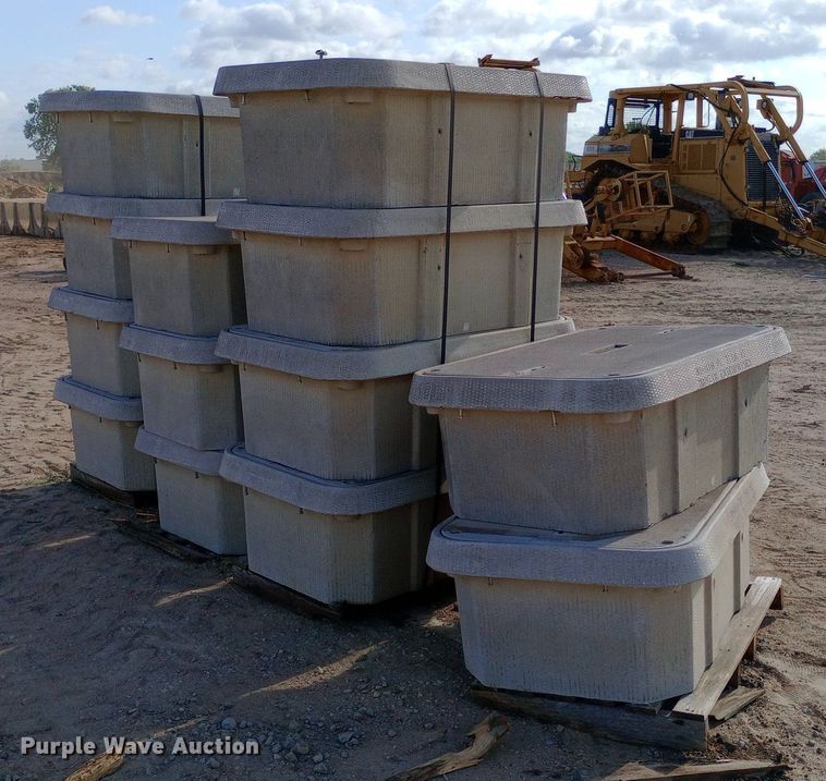 image for item DQ7182 (13) Martin Enterprises in-ground fiber boxes