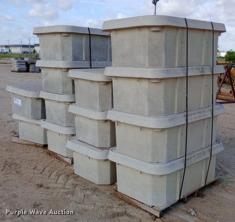 image for item DQ7182 (13) Martin Enterprises in-ground fiber boxes