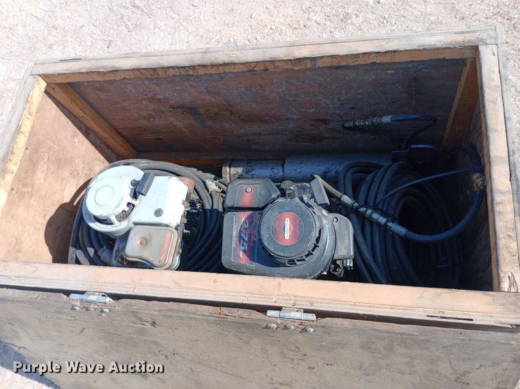 image for item DQ7189 Elco hydraulic power unit with breaker