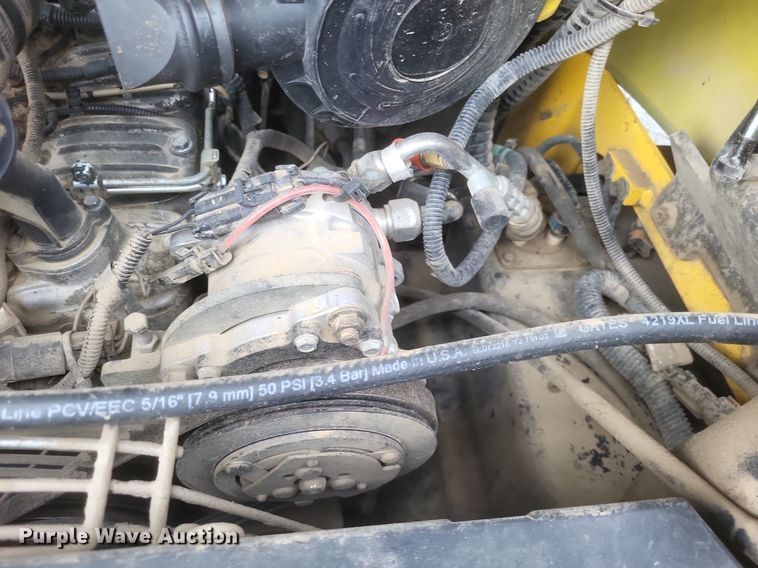 image for item DR4806 2011 New Holland  C232 tracked skid steer loader