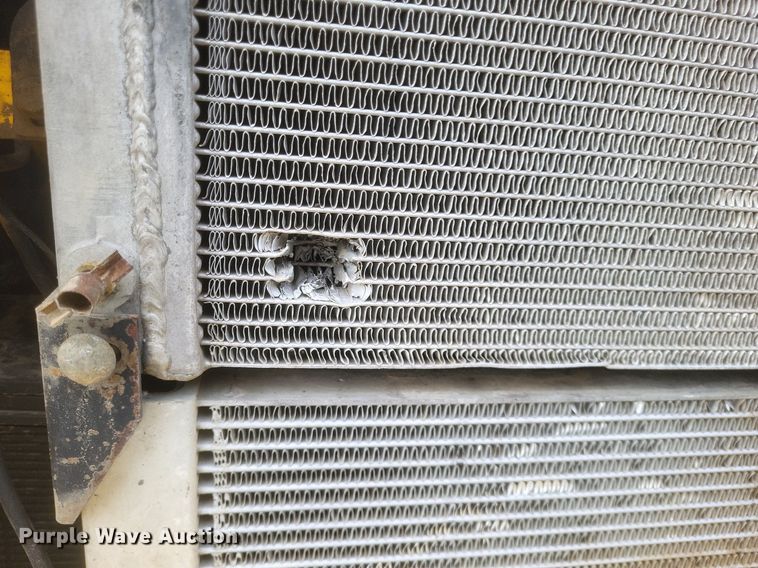 image for item DR4806 2011 New Holland  C232 tracked skid steer loader