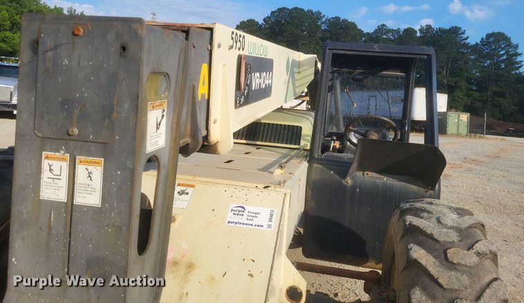 image for item DR4813 2001 Ingersoll-Rand  VR-1044 telehandler