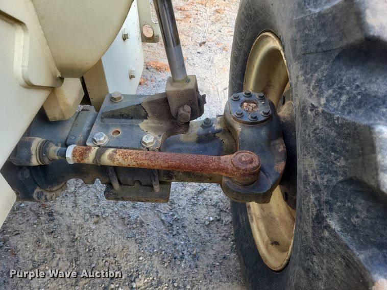 image for item DR4813 2001 Ingersoll-Rand  VR-1044 telehandler