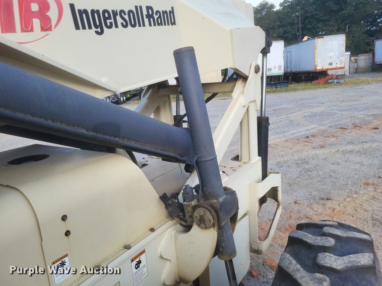 image for item DR4813 2001 Ingersoll-Rand  VR-1044 telehandler