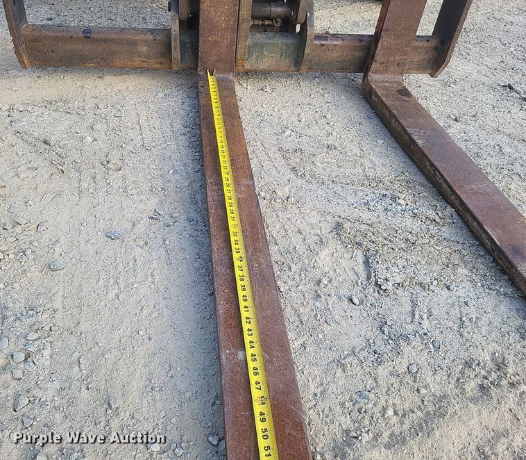 image for item DR4813 2001 Ingersoll-Rand  VR-1044 telehandler