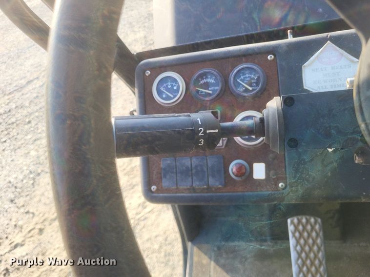 image for item DR4813 2001 Ingersoll-Rand  VR-1044 telehandler