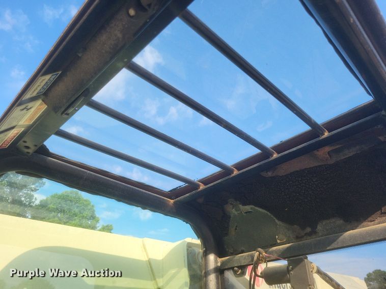 image for item DR4813 2001 Ingersoll-Rand  VR-1044 telehandler