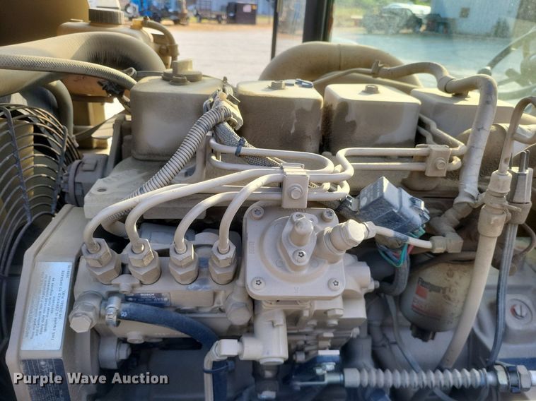 image for item DR4813 2001 Ingersoll-Rand  VR-1044 telehandler