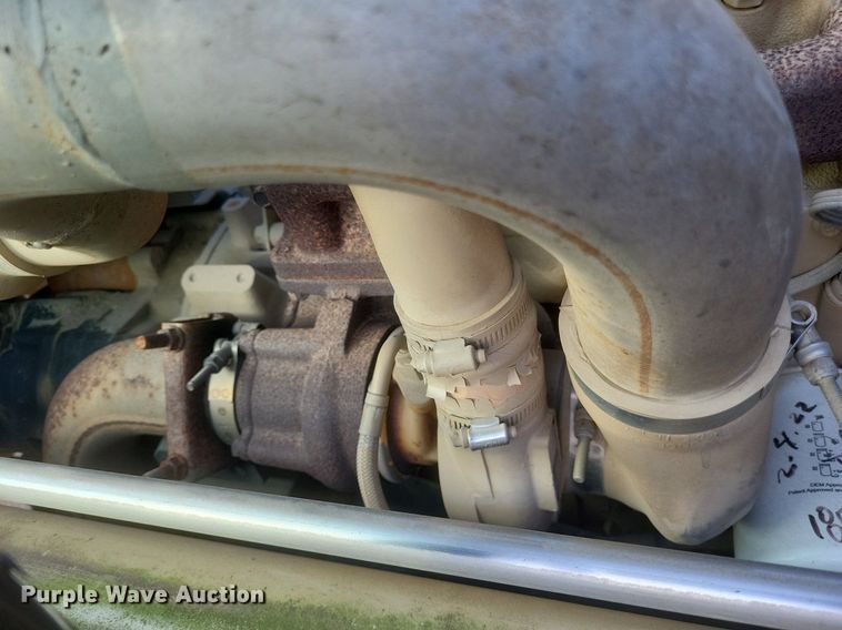 image for item DR4813 2001 Ingersoll-Rand  VR-1044 telehandler