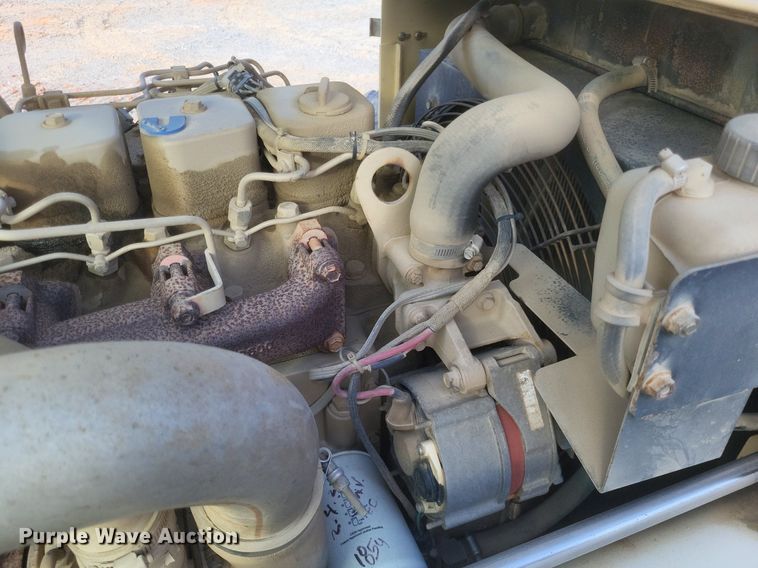 image for item DR4813 2001 Ingersoll-Rand  VR-1044 telehandler