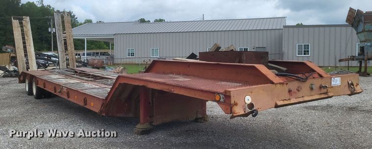 image for item DR4817 1979 Johnson Super  drop deck equipment trailer