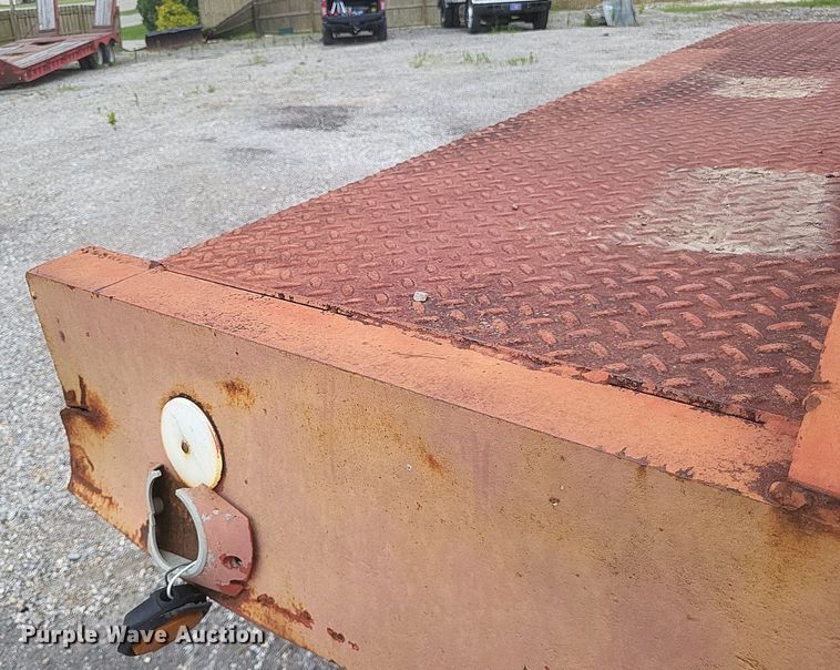 image for item DR4817 1979 Johnson Super  drop deck equipment trailer