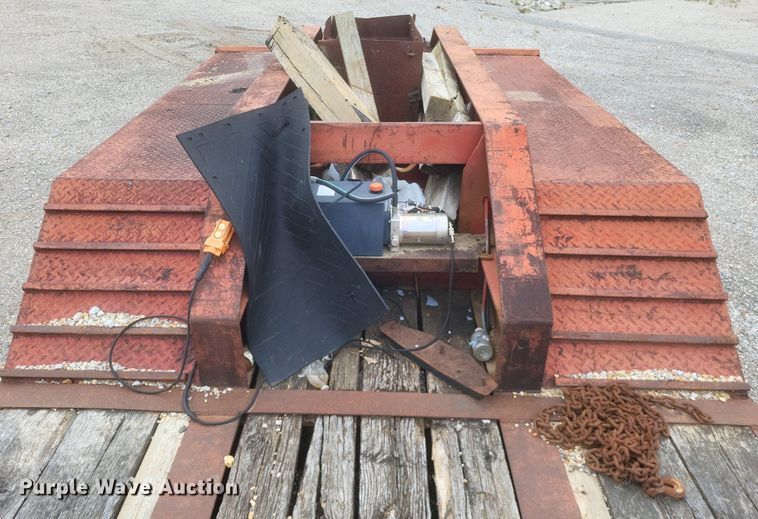 image for item DR4817 1979 Johnson Super  drop deck equipment trailer