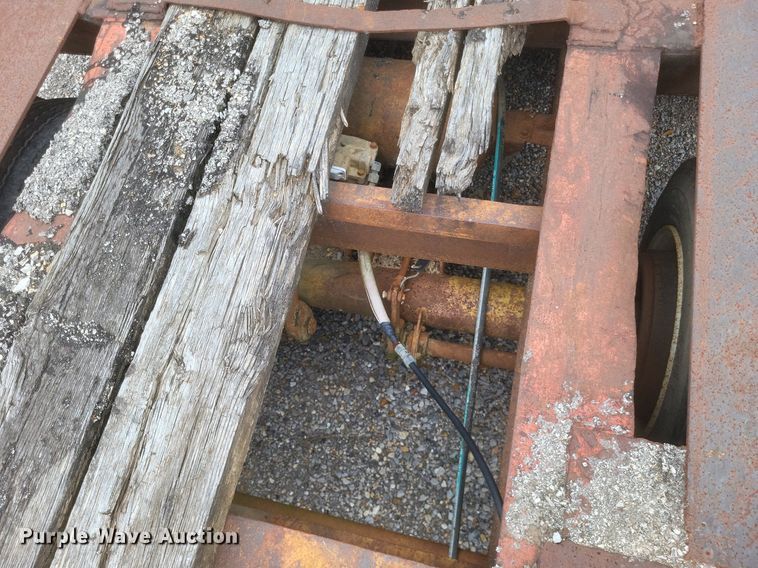 image for item DR4817 1979 Johnson Super  drop deck equipment trailer