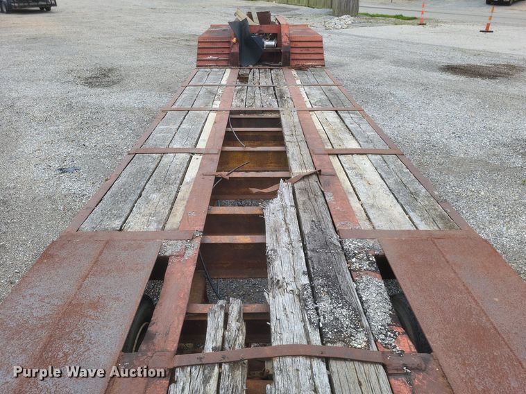 image for item DR4817 1979 Johnson Super  drop deck equipment trailer