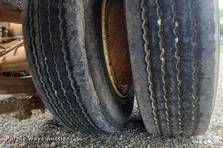 image for item DR4817 1979 Johnson Super  drop deck equipment trailer