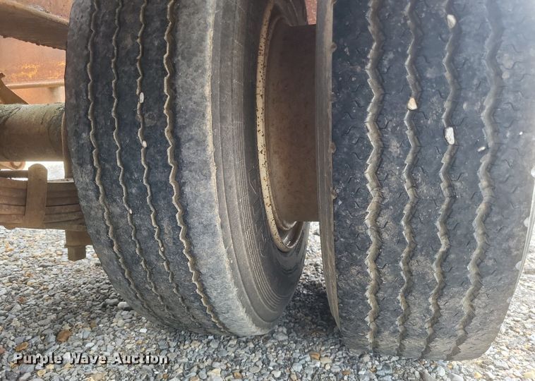 image for item DR4817 1979 Johnson Super  drop deck equipment trailer